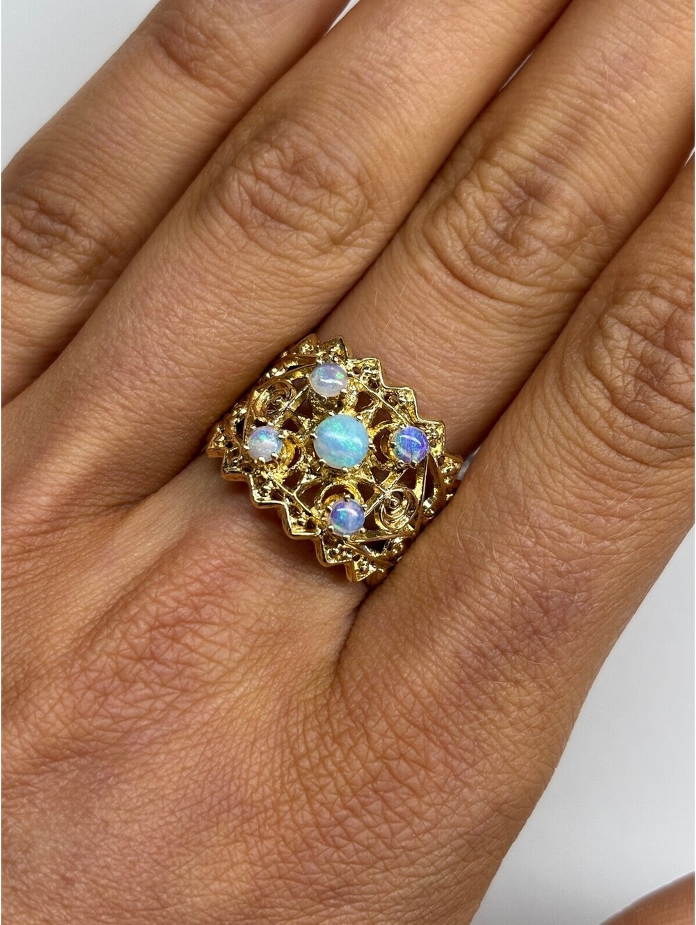 14k Yellow Gold Opal Ring